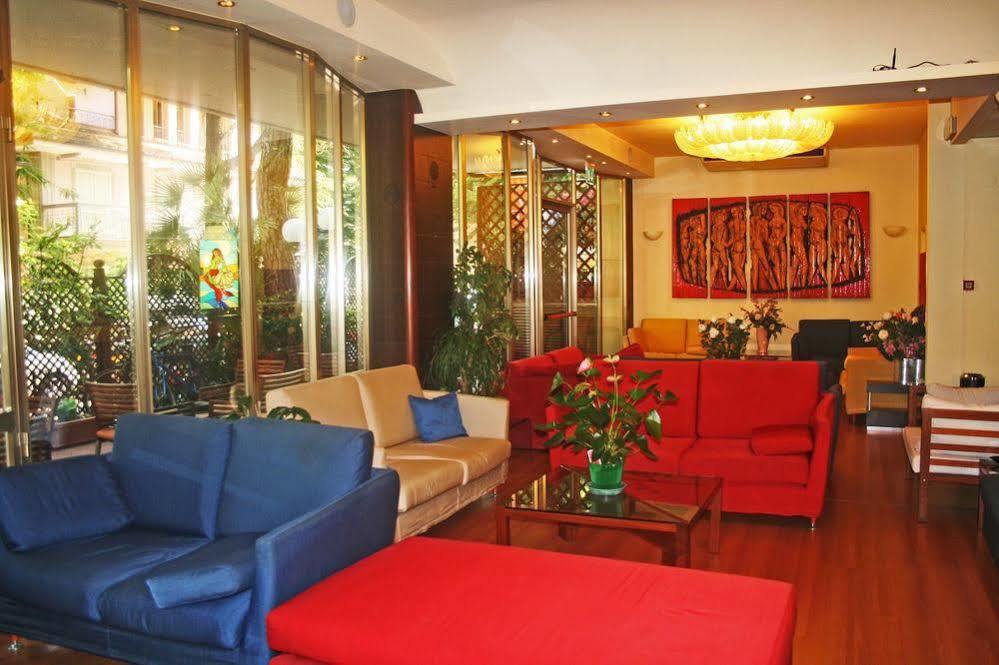 Hotel Saint Tropez Riccione Exterior foto